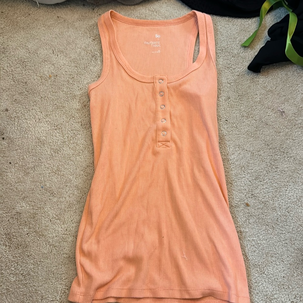 orange button up tank